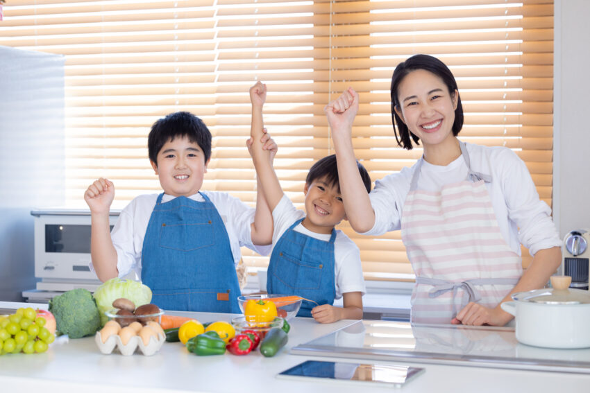 子供と一緒に作ると夏休みの昼ご飯づくりが楽しい